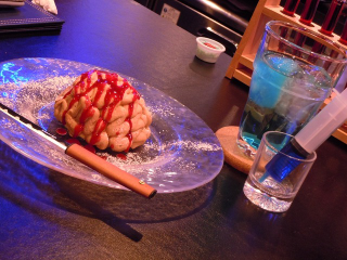 Illustration for article titled Tokyo's Most Unusual Restaurants Offer More Than Food